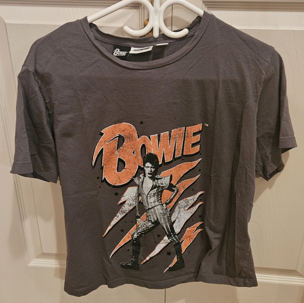 Bowie x NOISY MAY Cropped Tee - Picture 2 of 5